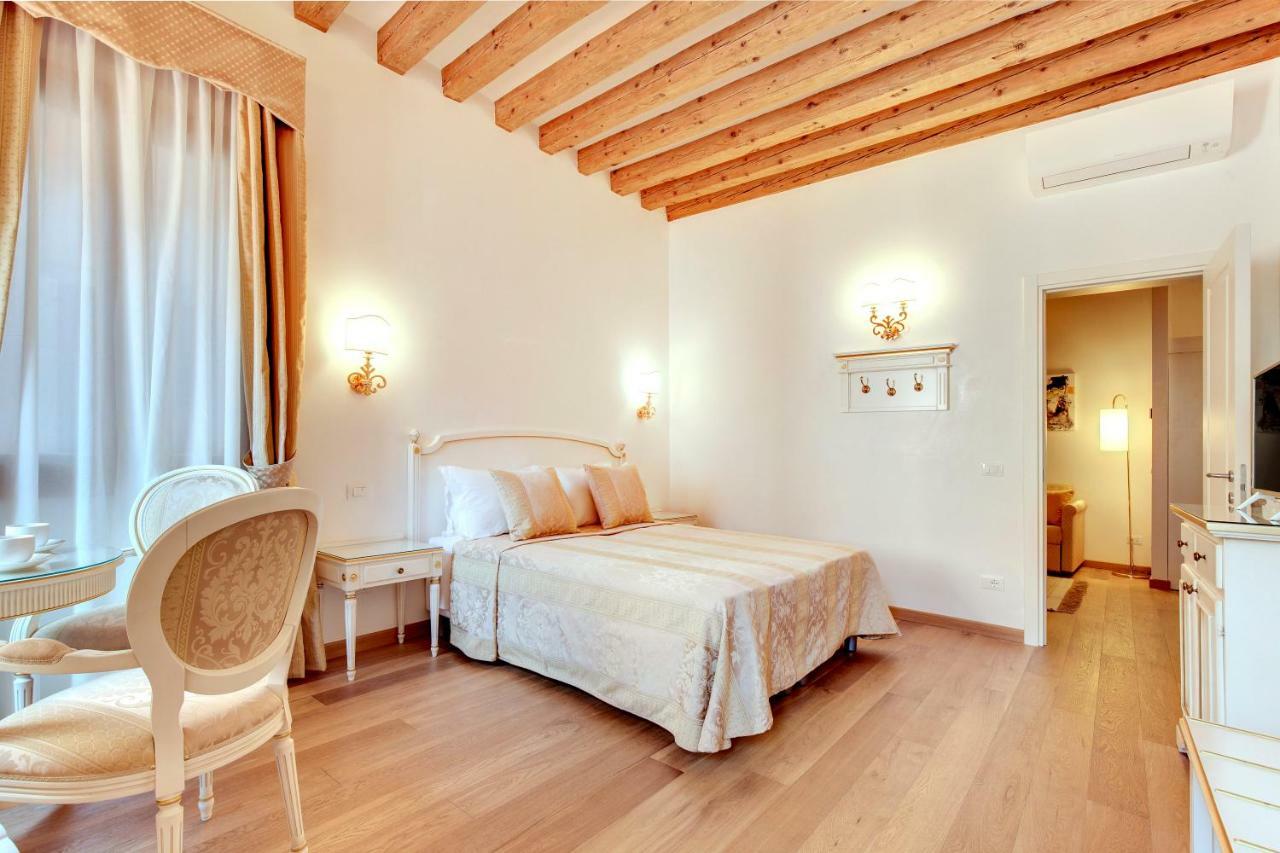 Nikki House * Venedig